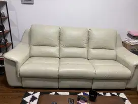 Sofa cellini reclainer 3.1 thn 2024