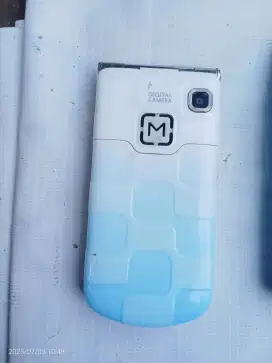 Di jual hp belum pernah di pake