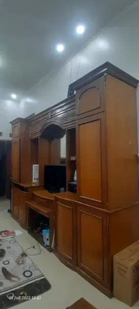 Dijual lemari  bufet jati kombinasi medel lama lualitas sangat bagus