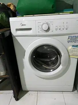 Midea MFE70-S1002 Mesin Cuci Front Load 6,5kg