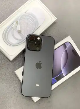 iphone 16 promax 256gb like new