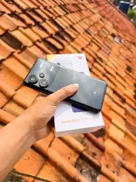 Redmi Note 13 Pro Plus 12/512Gb
Kelengkapan Dus+Charger Ori 33Watt