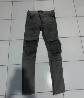 Celana jeans uk 27/28