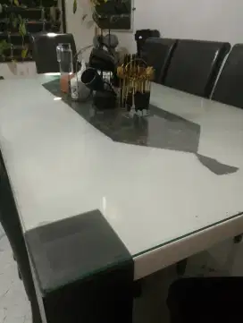 Meja makan Ex. Informa 8 bangku