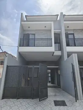 Rumah Nirwana Eksekutif Baru Gress