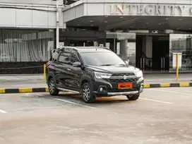 Suzuki XL7 Alpha 2022 pemakaian 2023 hitam automatic