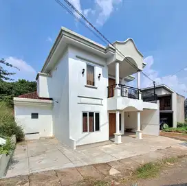 Dijual Cepat Rumah Luas Dalam Komplek Di Jagakarsa