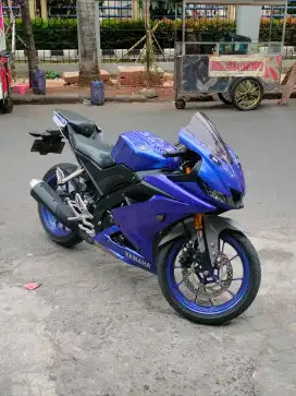 Jual R15 V3 2021