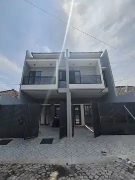 Murah Bagus Rumah Nirwana Eksekutif Baru Gress Row 3 Mobil