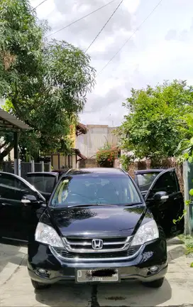 Honda CR-V 2.0 MT 2011