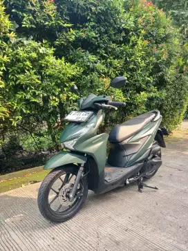 DP 1jt New Beat Deluxe Smartkey thn 2025 KM 1rb