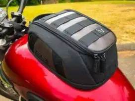 SW Motech Legend Gear Magnetic Tank Bag