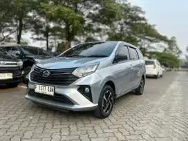 [ TERAWAT ] DAIHATSU SIGRA 1.2 R AT MATIC 2022 SILVER