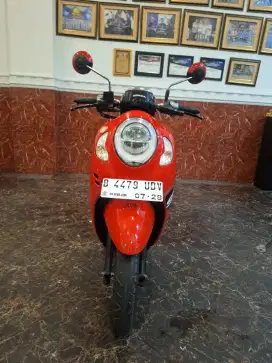 DP 500 RB SCOOPY KUNCI 2024 / BISA COD SE JABODETABEK ~ FREE HELM