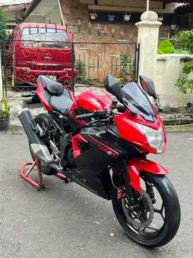 Kawasaki Ninja Mono 250 Tahun 2017, Mulus Orisinil Siap Pakai