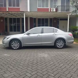 Honda Accord 2012 Bensin
