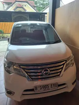 Dijual Nissan Serena AT 2017