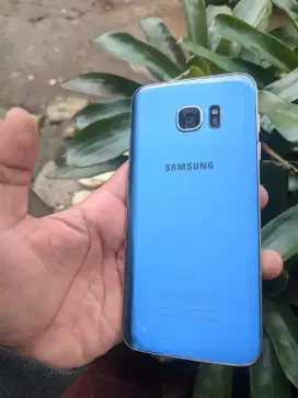 Samsung s7 edge  body masih aduhai