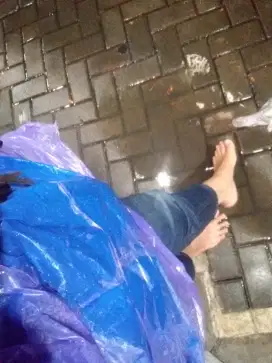 Cari sepatu & tas bekas anak TK