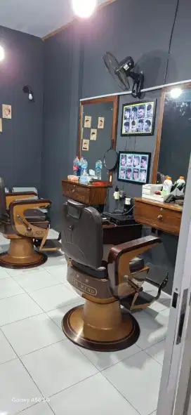 Take Over Barbershop Bekasi