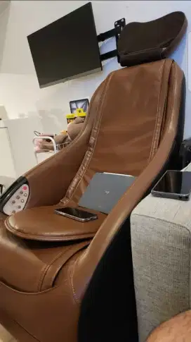 Kursi Pijat Kels LIKE NEW