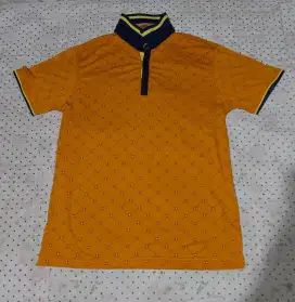 Jual kaos kerah Hermes orange size L