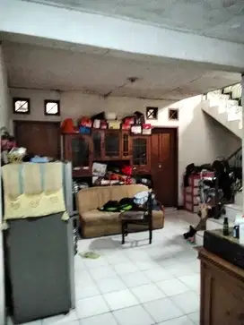 Di Jual Rumah 2 Lantai Posisi Di Dalam Margahayu Raya