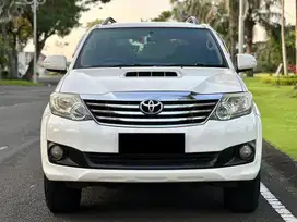 2013 CASH! Toyota Fortuner 2.5 VNT Diesel Manual Solar (S)