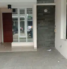 Sewa rumah ciwastra