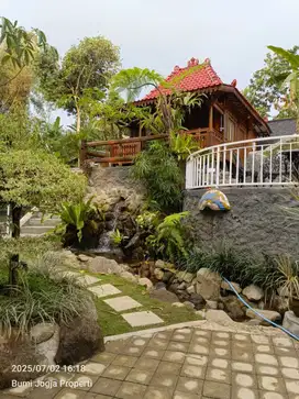 Villa Estetik Cantik Dengan Nuansa Pedesaan Di Area Turi
