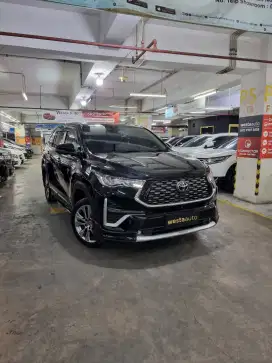 (KM 31rb) Toyota Innova Zenix Q Hybrid Modelista TSS 2023