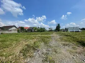 Tanah Pekarangan Dekat Pasar Sidorejo