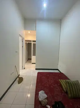 Disewakan Rumah Minimalis di  Cluster Taman Kopo Indah TKI 1