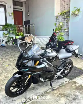 FOR SALE!! R15 V4 2022