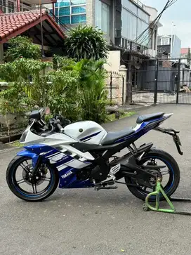 Yamaha R15 V2 Tahun 2014, Super Mulus Orisinil Siap Pake Pajak Panjang