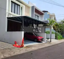 Rumah MURAH 3 lantai siap huni bagus di Komplek Setra Duta