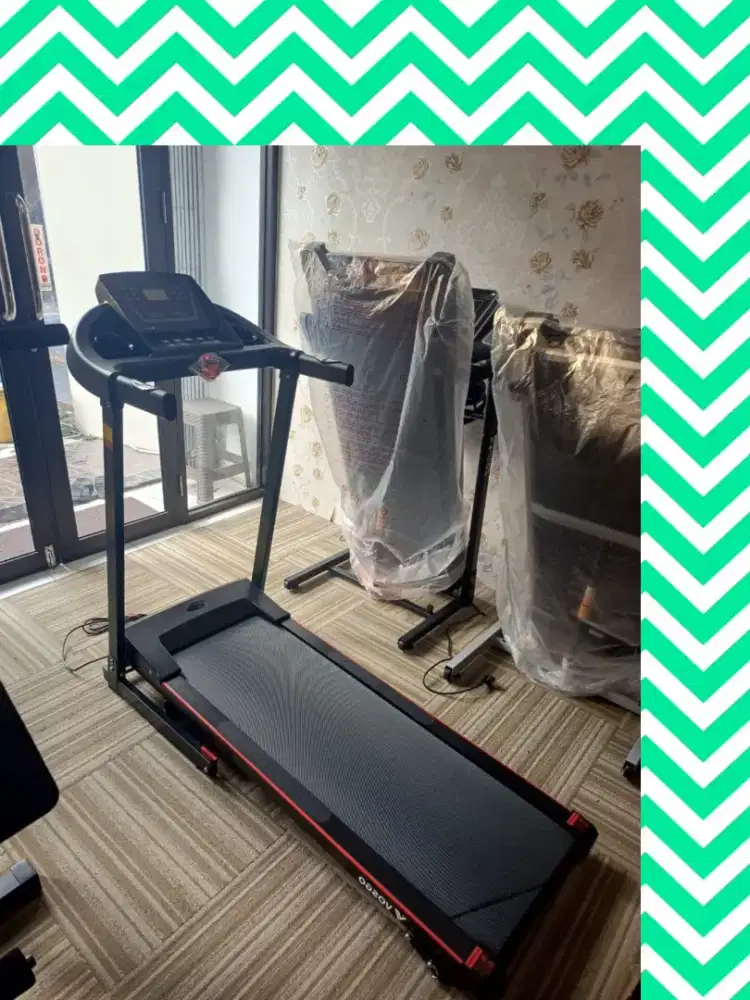 Treadmill ekektrik New Mecca alat olahraga DBG-737