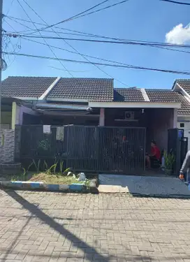 Rumah Siap Huni di Perumahan Puri Indah Sidoarjo Kota