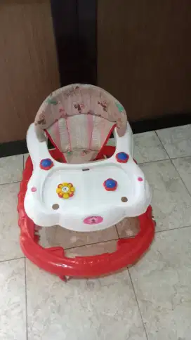 Baby Walker masih layak pakai