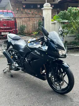 Kawasaki Ninja 250 Tahun 2008, Pajak Panjang Mulus Orisinil Siap Pakai