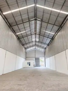 Gudang Disewakan di Angke Indah Kapuk, 380 m², Akses Kontainer 40 Ft