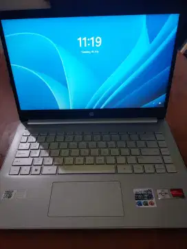 Laptop merk HP 14 Inc (RAM 4Gb) Beli Thn 2023