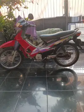 Honda Supra x komplit