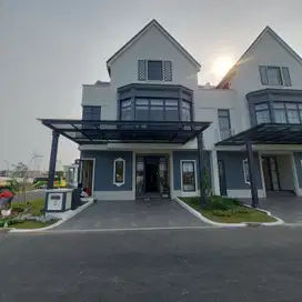 Rumah Mewah Modern Classic, Louise at Symphonia Gading Serpong