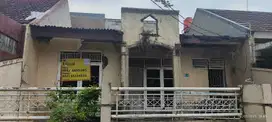 Rumah Butuh Renovasi Harga Murah Lokasi Bagus di Villa Bogor Indah