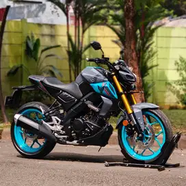 YAMAHA MT15 GREY 2023 KM 9K PAJAK PANJANG SUPER GRES