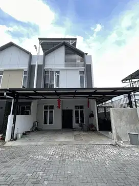 Dijual Rumah Semi Furnish Di Ringroad Posisi HOOK