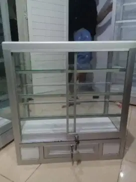 Etalase Toko Dan Rokok (NEW)