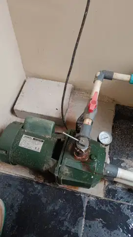 Service Ac,Mesin Cuci,Kulkas,Pompa Air dan Bongkar Pasang AC.