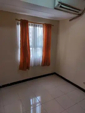 Disewakan apartemen Casablanca East Residence, jl pahlawan revolusi
